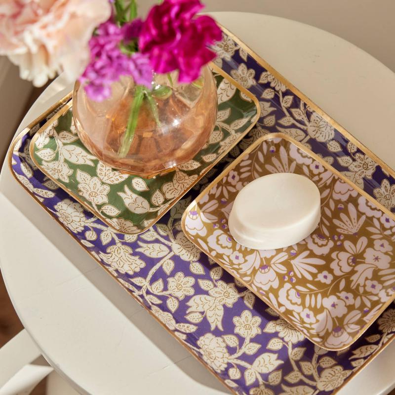 Plateau bohème chic avec fleurs en métal émaillé Tiny Vert