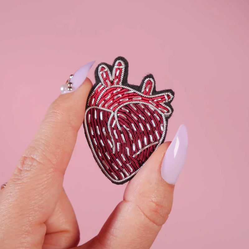 Broche brodée - Coeur Humain