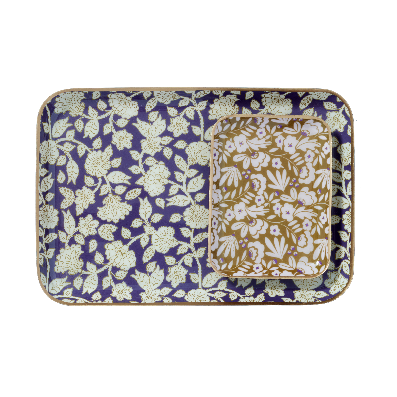 Plateau bohème chic à fleurs en métal émaillé Jaya Violine