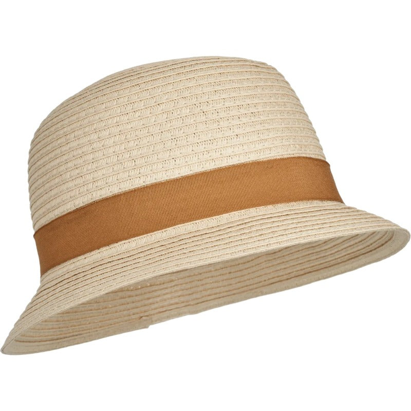 Le chapeau Balder Bucket de Liewood est un chapeau de soleil pratique et mignon pour les grands enfants avec une inspiration rétro. Papier fabriqué à partir de pulpe de bois, filé en pailles de papier. Caractéristiques : Matériel : 80% papier naturel et 20% nylon Taille : 50 pour les 1 - 2 ans / 52 pour les 3 - 5 ans Coloris : Nature / Golden Caramel Visière large Détail de ruban autour de la couronne Échancré et pincé à l'avant et sur les côtés Léger Respirant