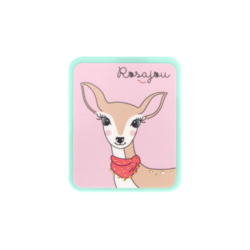 4 fards à paupières : rose, doré, bleu et vert. Pour réhausser le regard et faire des yeux de biche.Caractéristiques Fards visage 4 couleurs Formule VEGAN à base de talc micronisé et nacres minérales Conçu pour les enfants Contenance : 4 x 1.5 g 99.5% d’ingrédients d’origine naturelle Testé sous contrôle dermatologique Convient aux peaux sensibles Ne convient pas aux enfants de moins de 3 ans. Produit fragile, la poudre risque de casser en cas de chute. Fabriqué en France, en Normandie