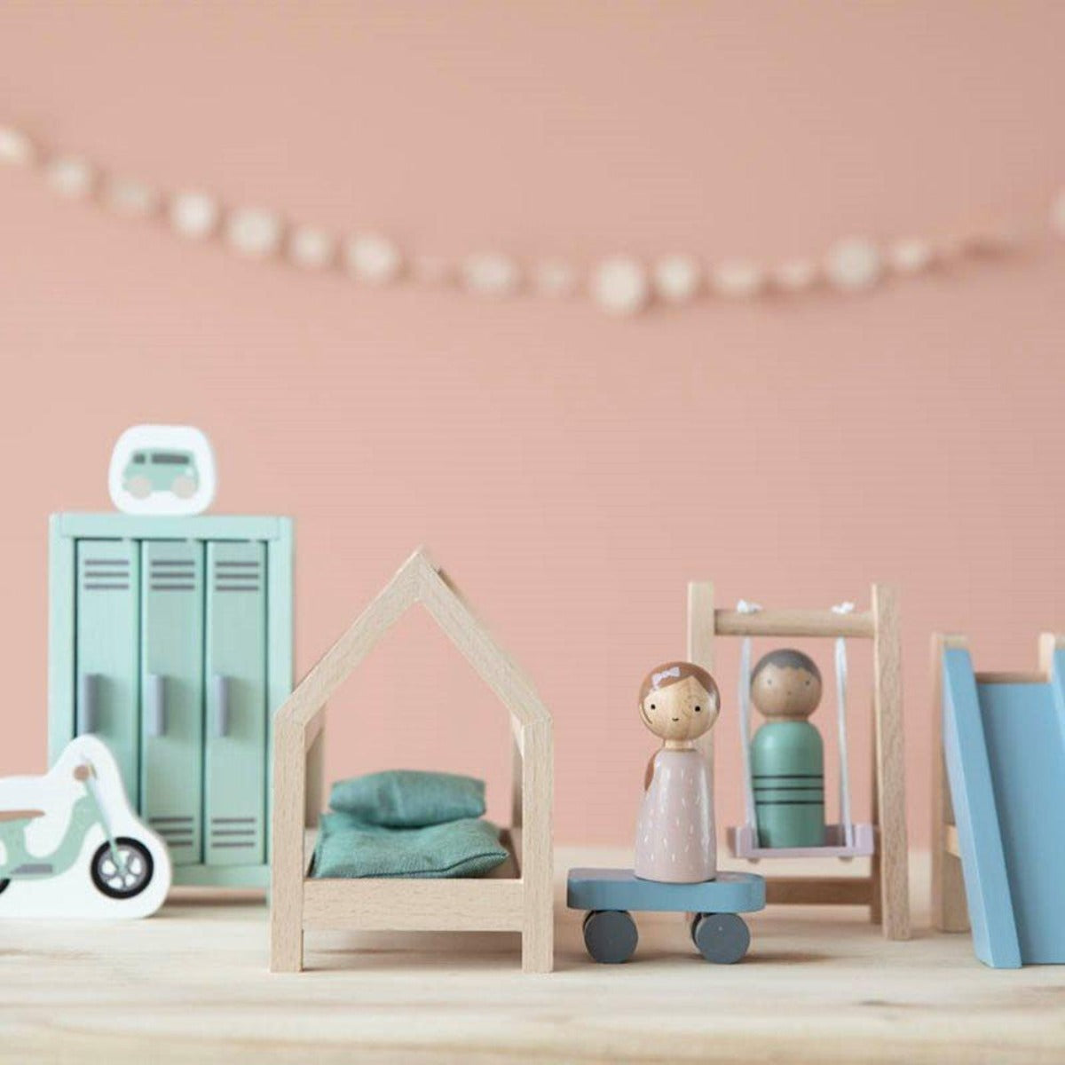 Visuel des éléments Little Dutch pour la chambre d'enfants mis en scène.