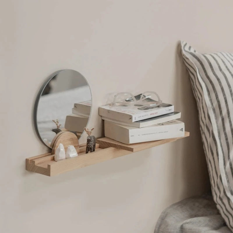 étagère à rainure pour y disposer cadres, photos, bibelots, déco. fabriqué en Normandie artisanalement en chataignier