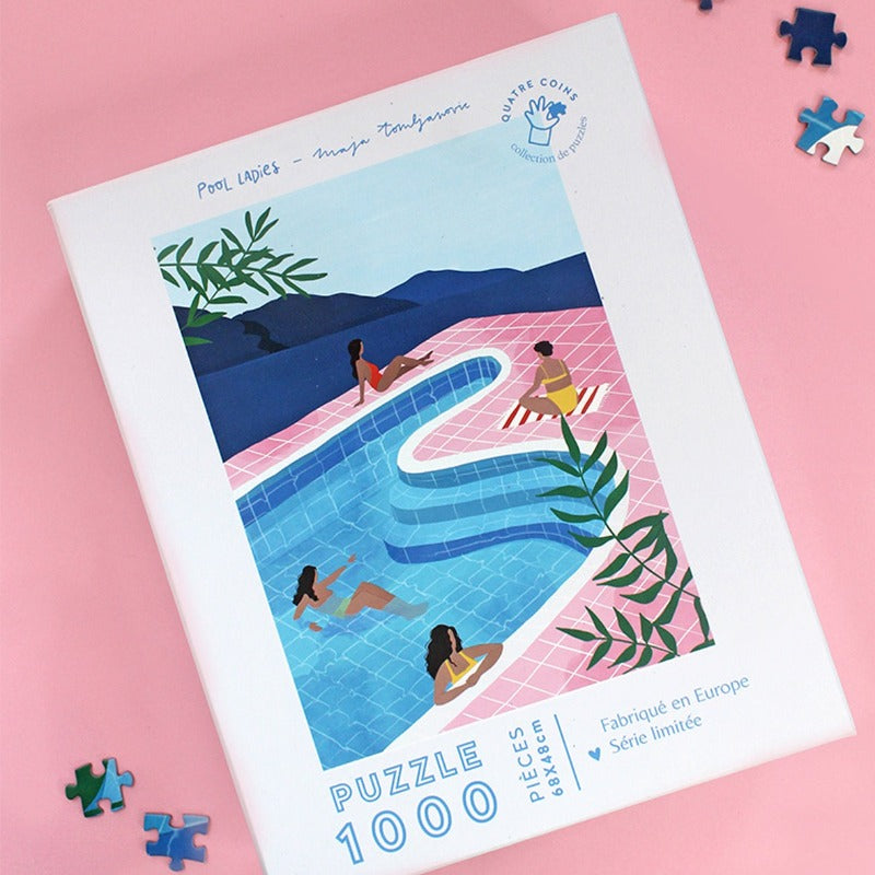 Puzzle 1000 pièces, représentant des femmes au bord de la piscine. Série limitée fabriqué en France. Collaboration La petite épicerie et une illustratrice Maja Tomljanovic