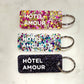 HOTEL AMOUR Porte-clés à paillettes
