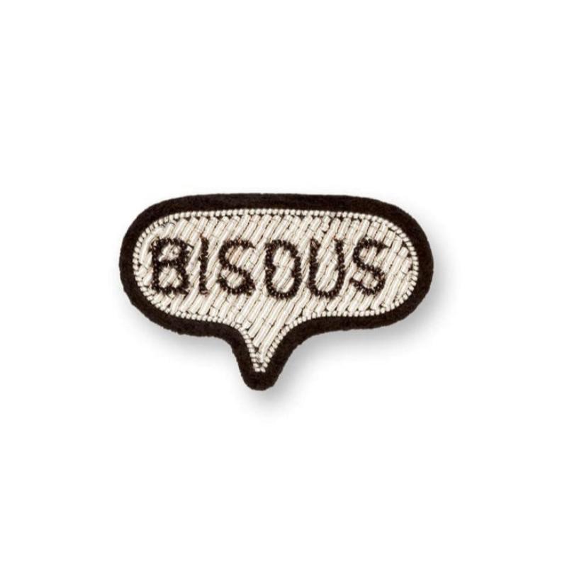 Broche brodée main - Bisous Argent