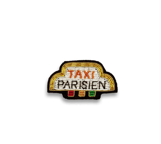 Broche brodée main - Taxi Parisien