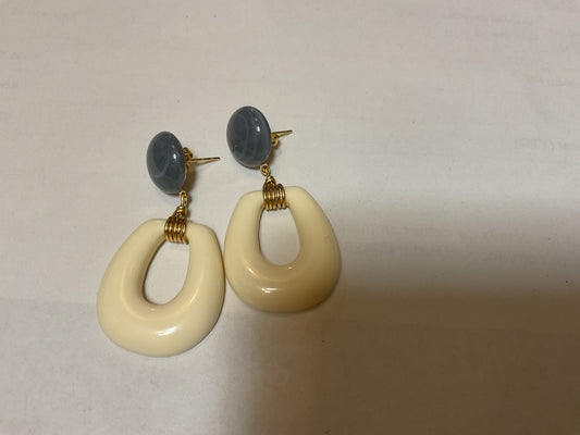 Boucles d’oreilles Talia - Crème et bleu marbré