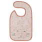 Bavoir en coton bio Trixie Baby, modèle chat de coloris rose