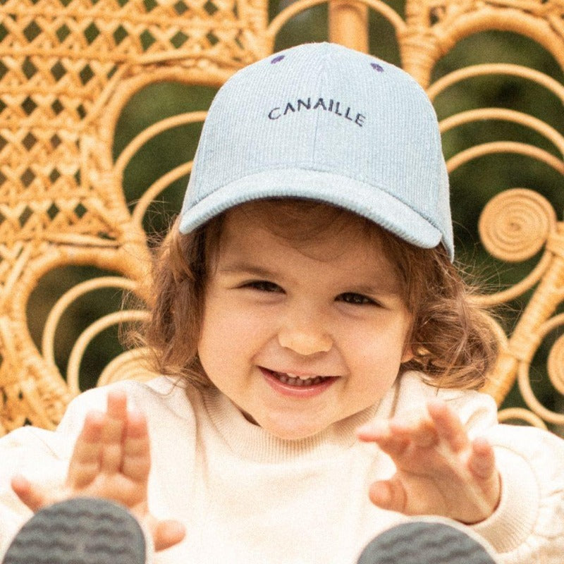 Casquette velours cotelé chamaye pour enfant. Modèle canaille coloris bleu ciel